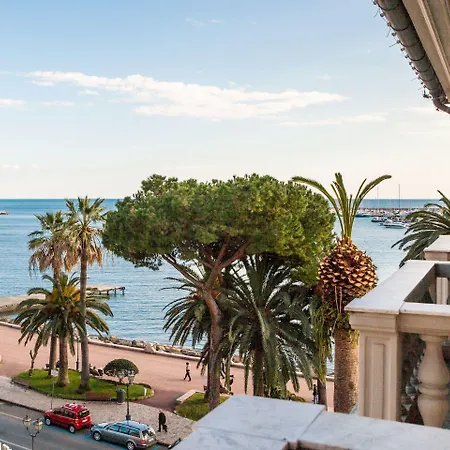 Vesuvio Отель Рапалло