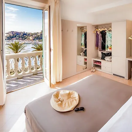 Hotel Vesuvio 3*