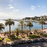 Hotel Vesuvio 3*