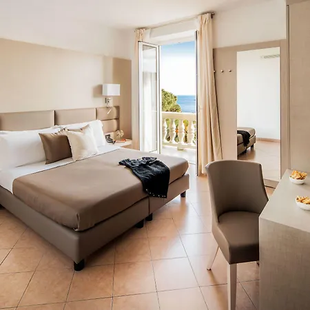 Hotel Vesuvio Rapallo