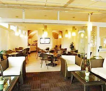 Vesuvio 3* Рапалло